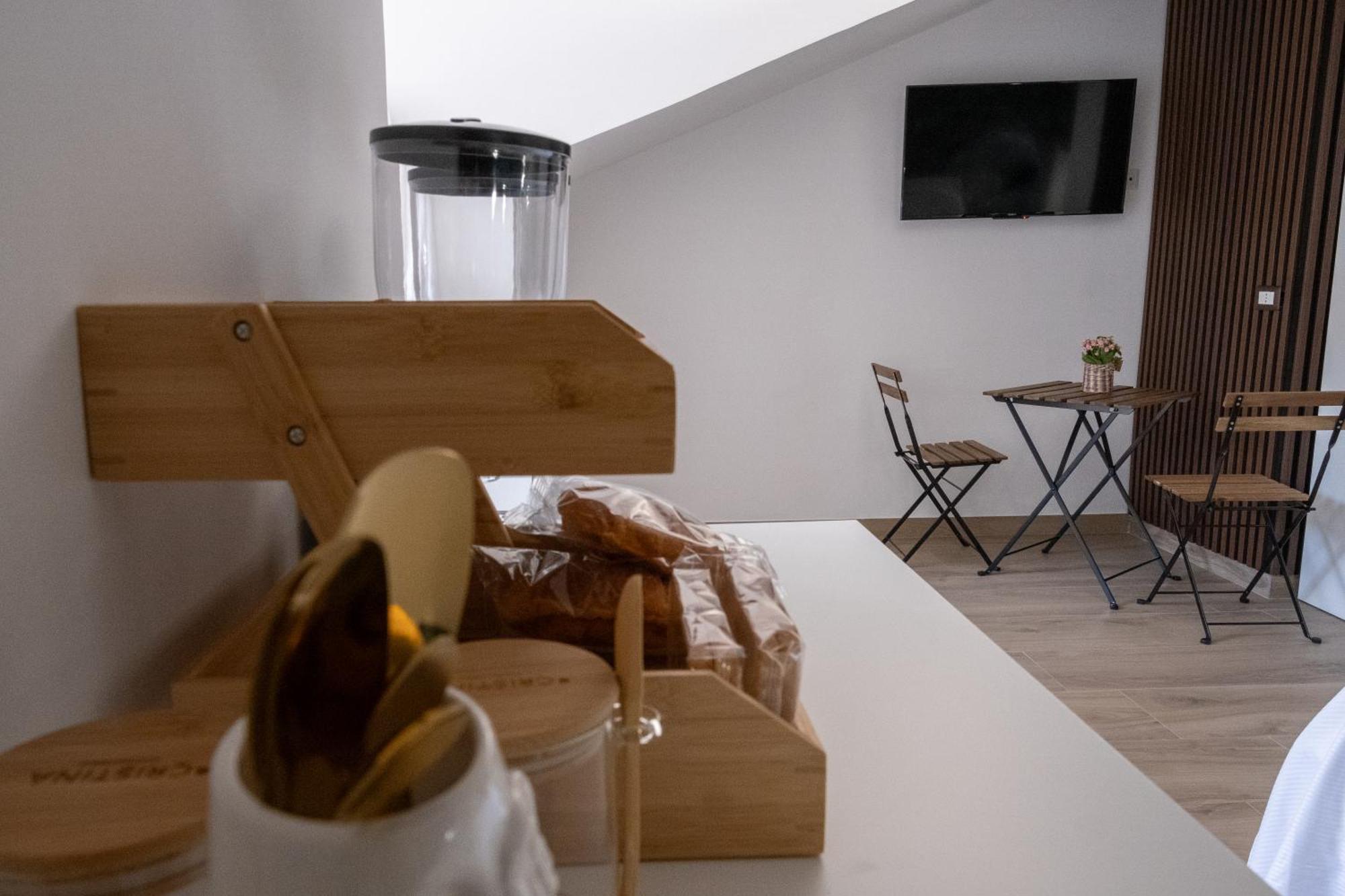 Coraline Deluxe Rooms Castellammare di Stabia Exterior photo